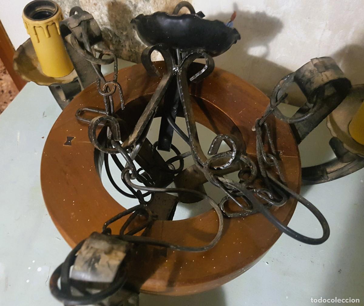Antig&uuml;edades: PAREJA DE 2 L&Aacute;MPARAS R&Uacute;STICAS EN FORJA Y MADERA - Foto 5