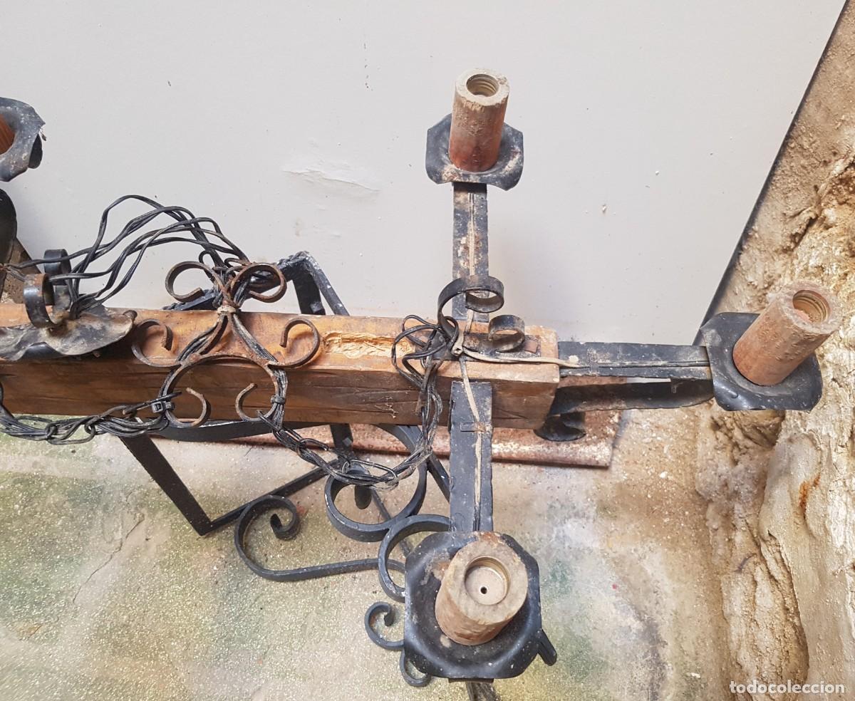 Antig&uuml;edades: L&Aacute;MPARA ESTILO MEDIEVAL EN FORJA Y MADERA - Foto 3