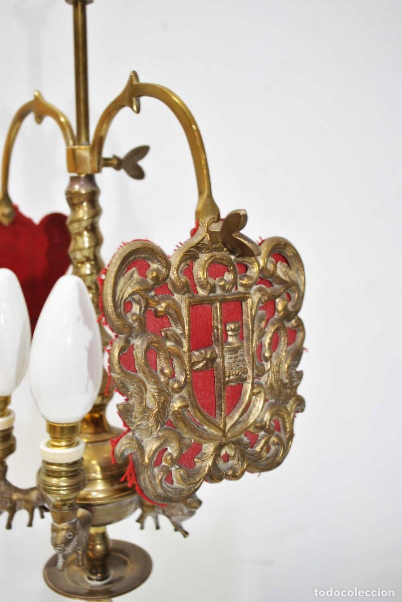 Antig&uuml;edades: L&Aacute;MPARA DE MESA HER&Aacute;LDICA - Foto 4