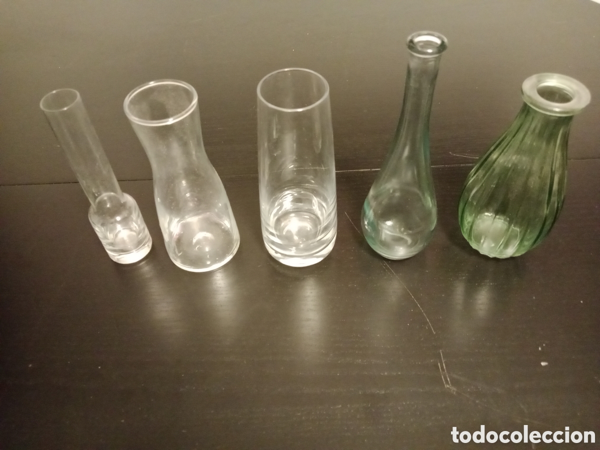 Antig&uuml;edades: Lote 5 jarroncitos cristal variados - Foto 2