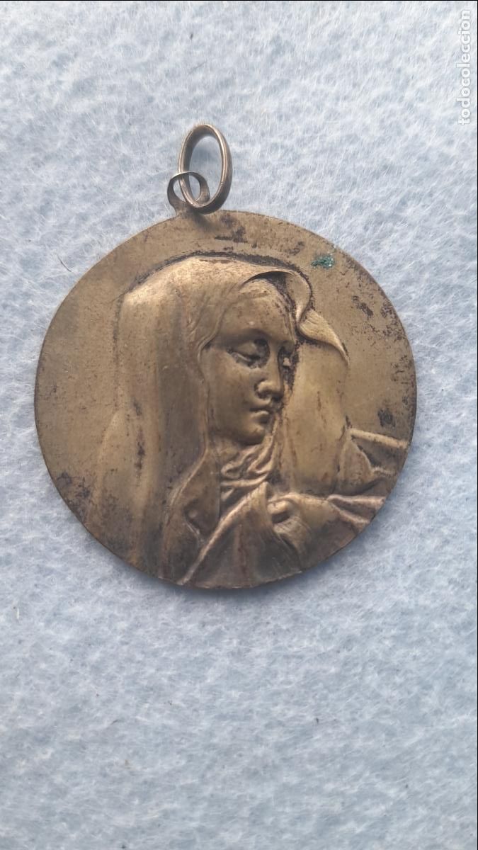 Antig&uuml;edades: Medalla antigua de la Virgen. - Foto 1