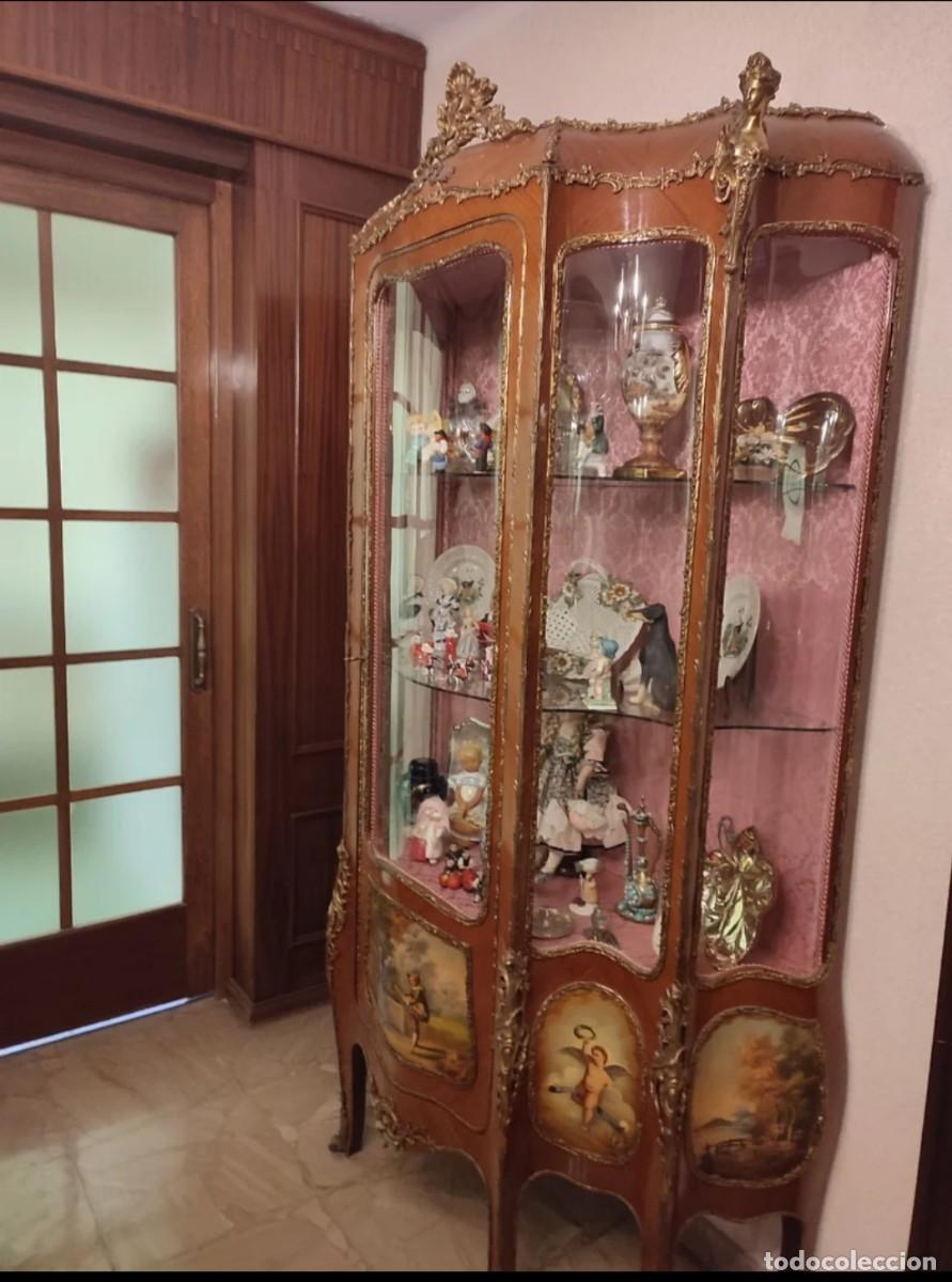 Antig&uuml;edades: Vitrina estilo Luis XVI - Foto 13