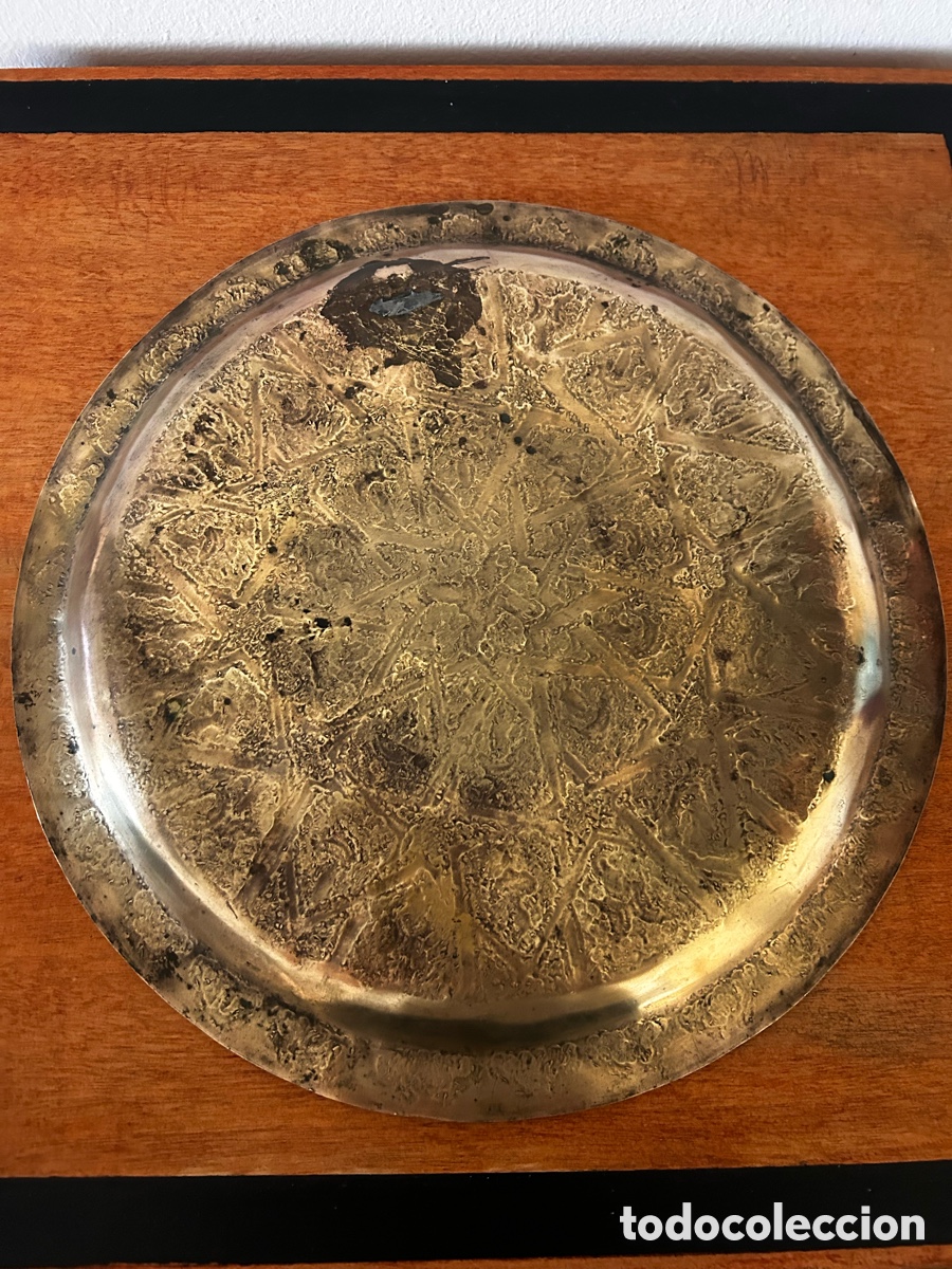Antig&uuml;edades: Plato de bronce marroqu&iacute; - Foto 2