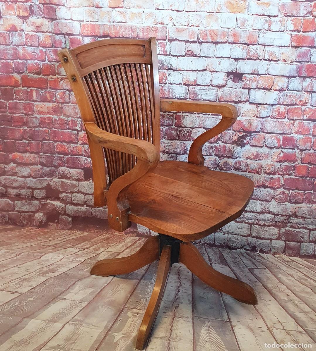 Antig&uuml;edades: Sill&oacute;n de madera de roble giratorio - Foto 4