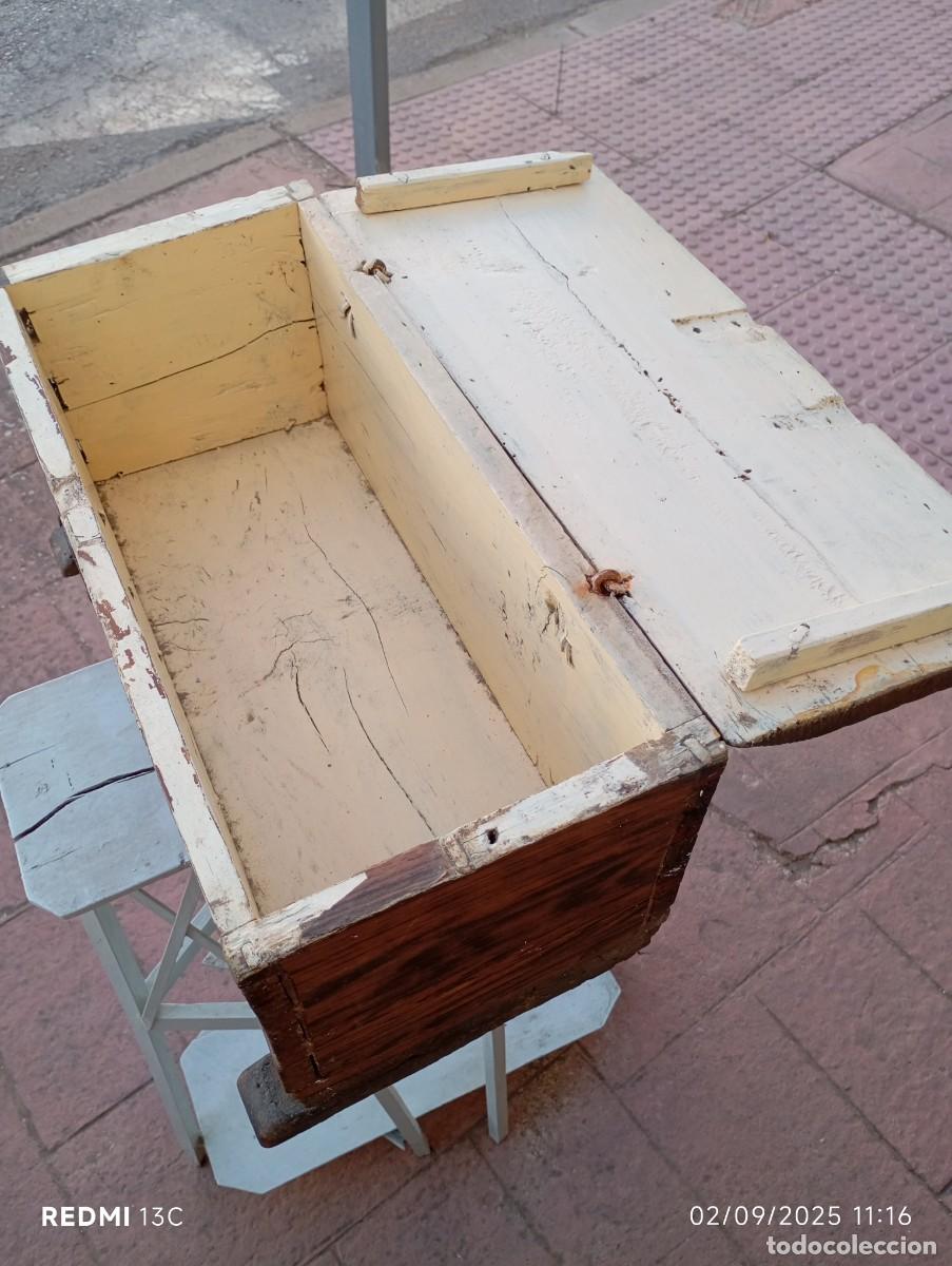 Antig&uuml;edades: Arca peque&ntilde;a madera pino - Foto 1