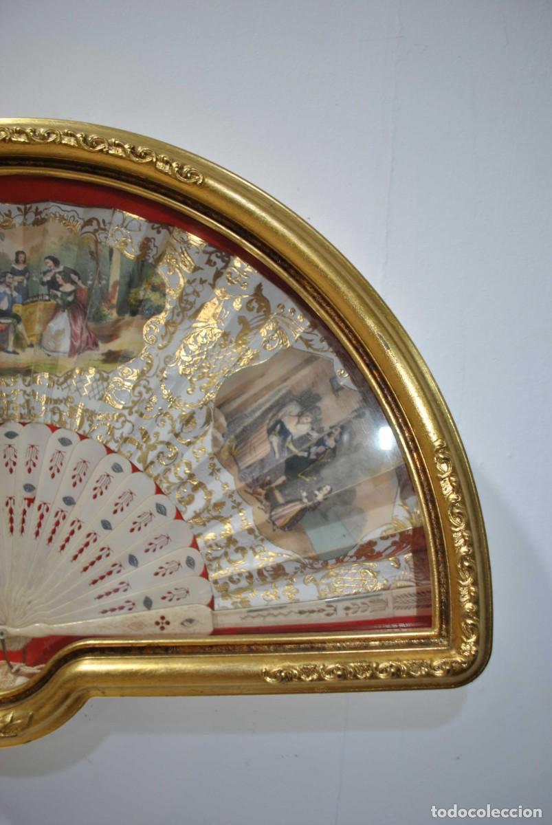 Antig&uuml;edades: ABANICO ANTIGUO CON CAJA EXPOSITORA - Foto 4