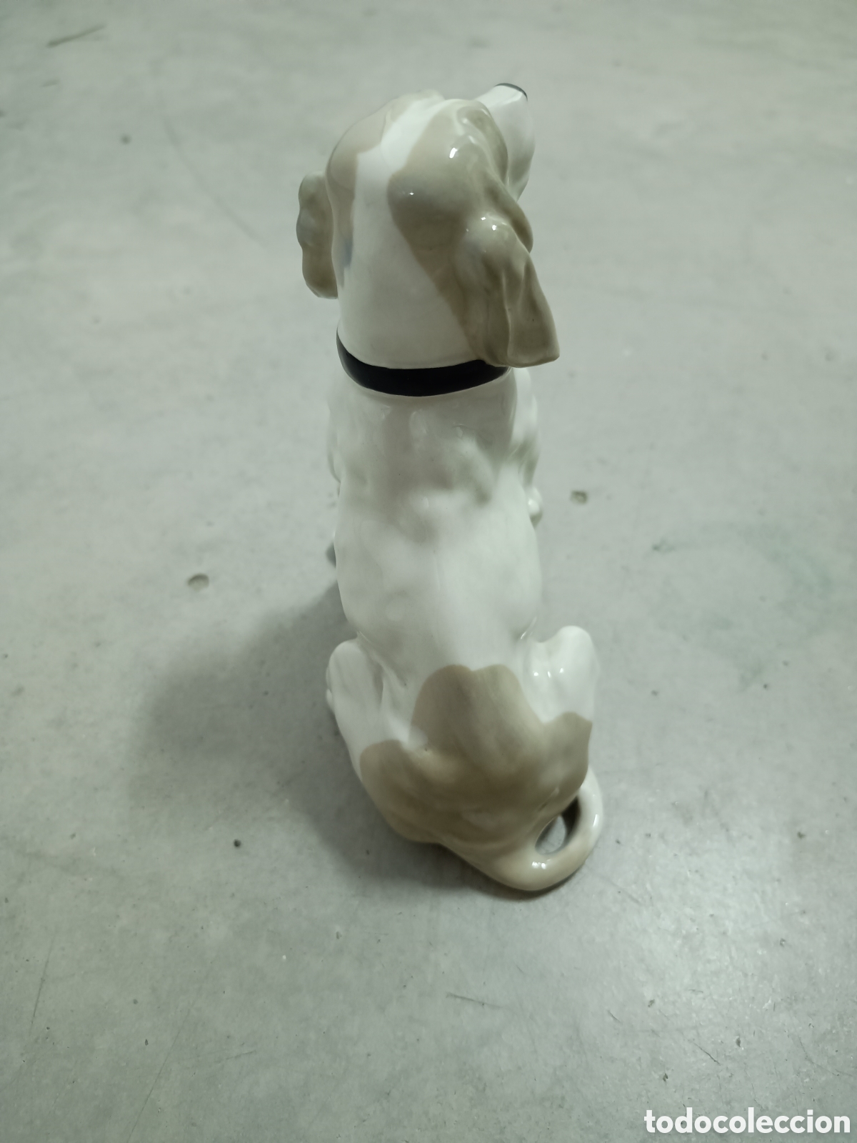 Antig&uuml;edades: FIGURA DE PERRO EN PORCELANA - Foto 3