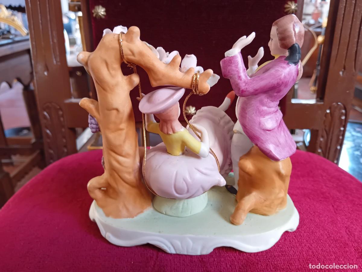 Antig&uuml;edades: Biscuit, El columpio de Fragonard - Foto 3