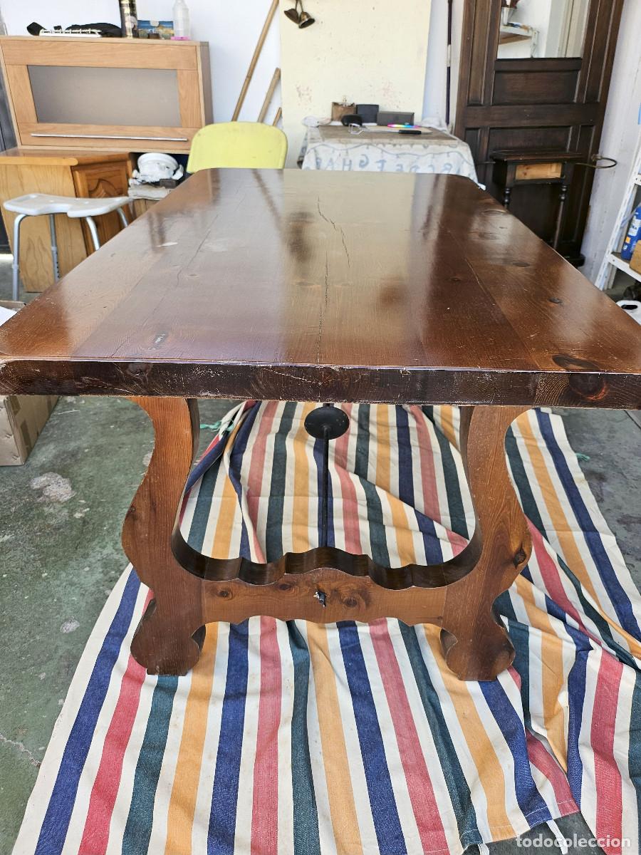 Antig&uuml;edades: mesa de madera maciza - Foto 2