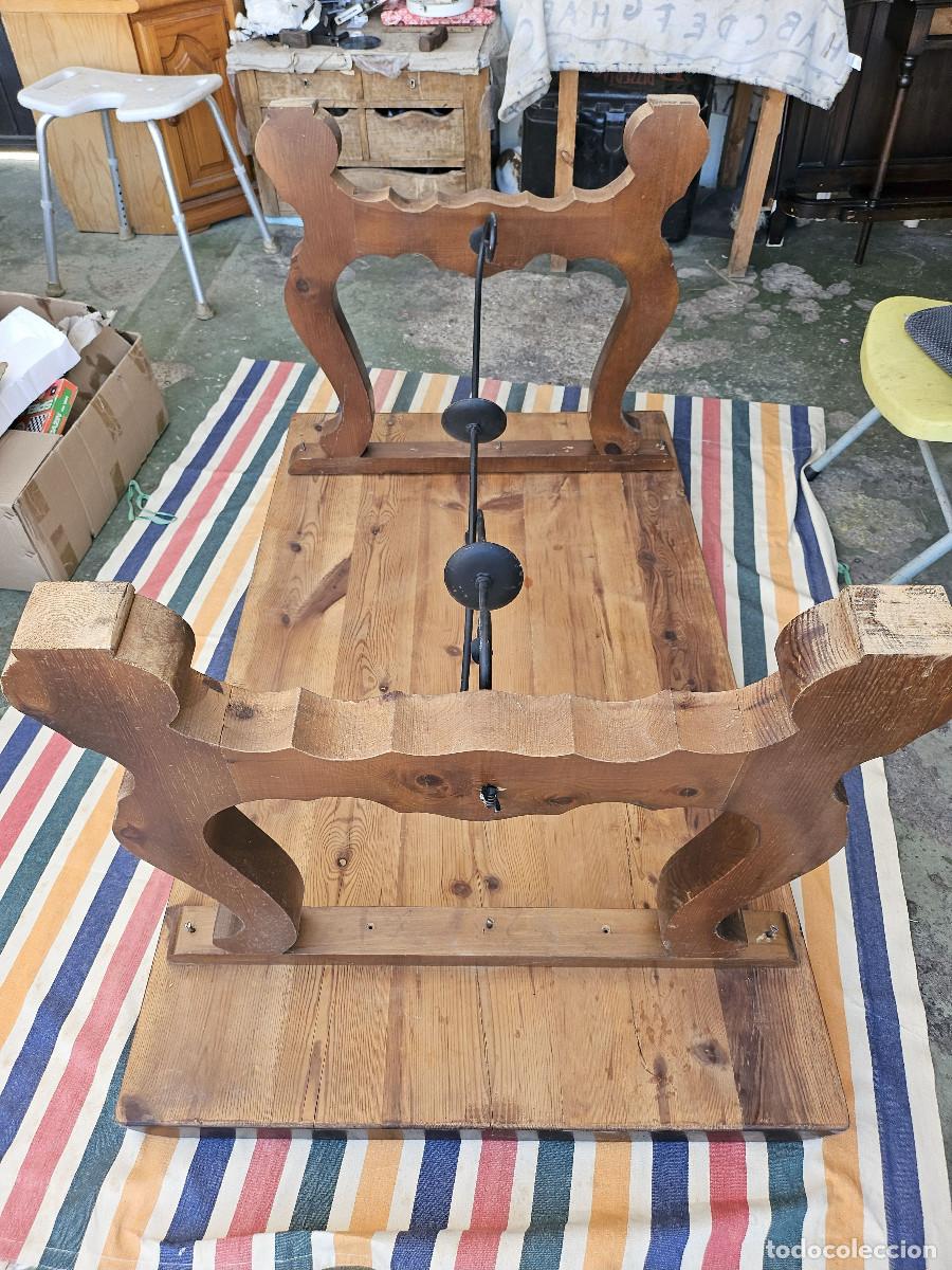 Antig&uuml;edades: mesa de madera maciza - Foto 9