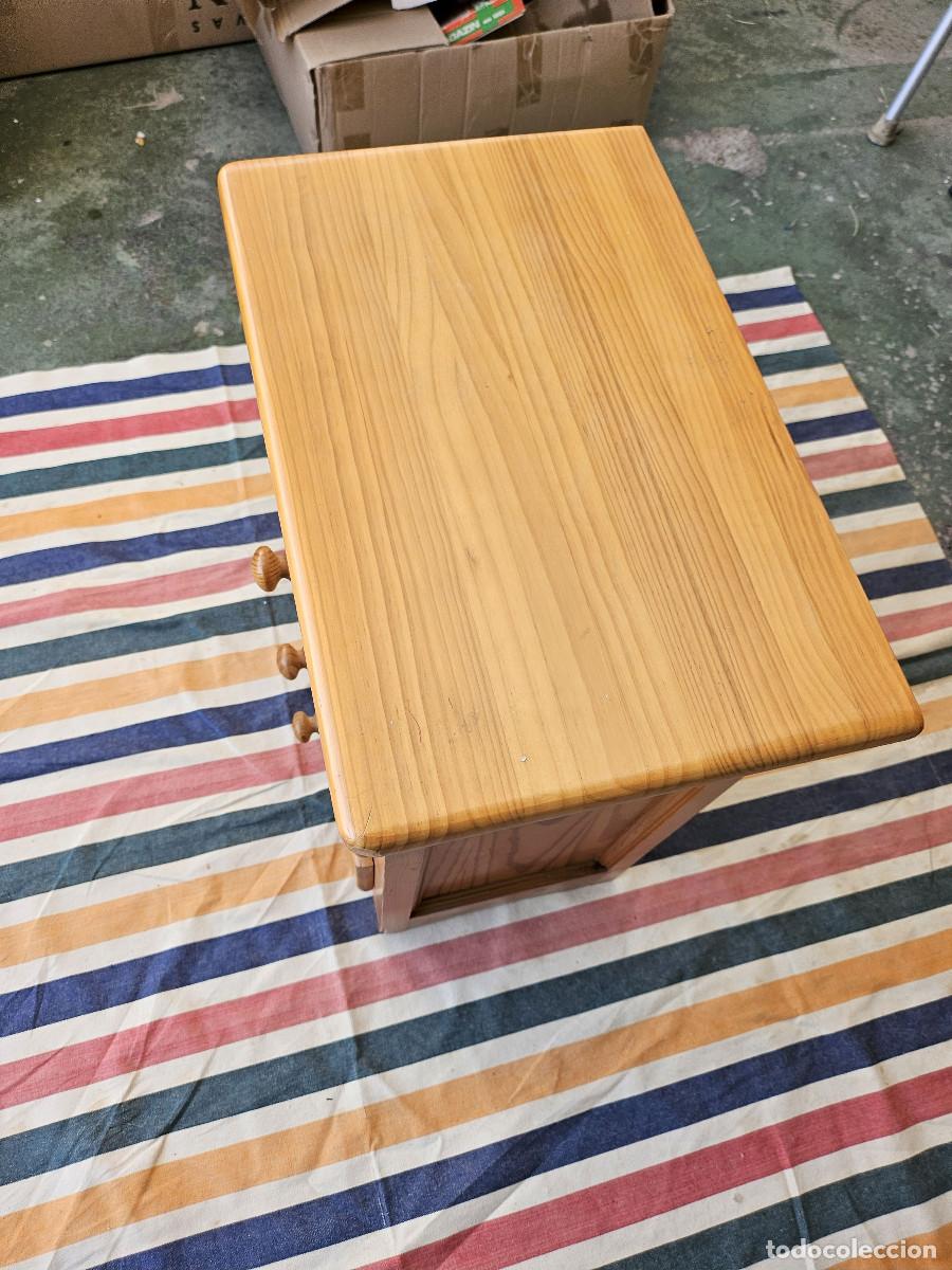 Antig&uuml;edades: mesa de madera alta pino - Foto 4