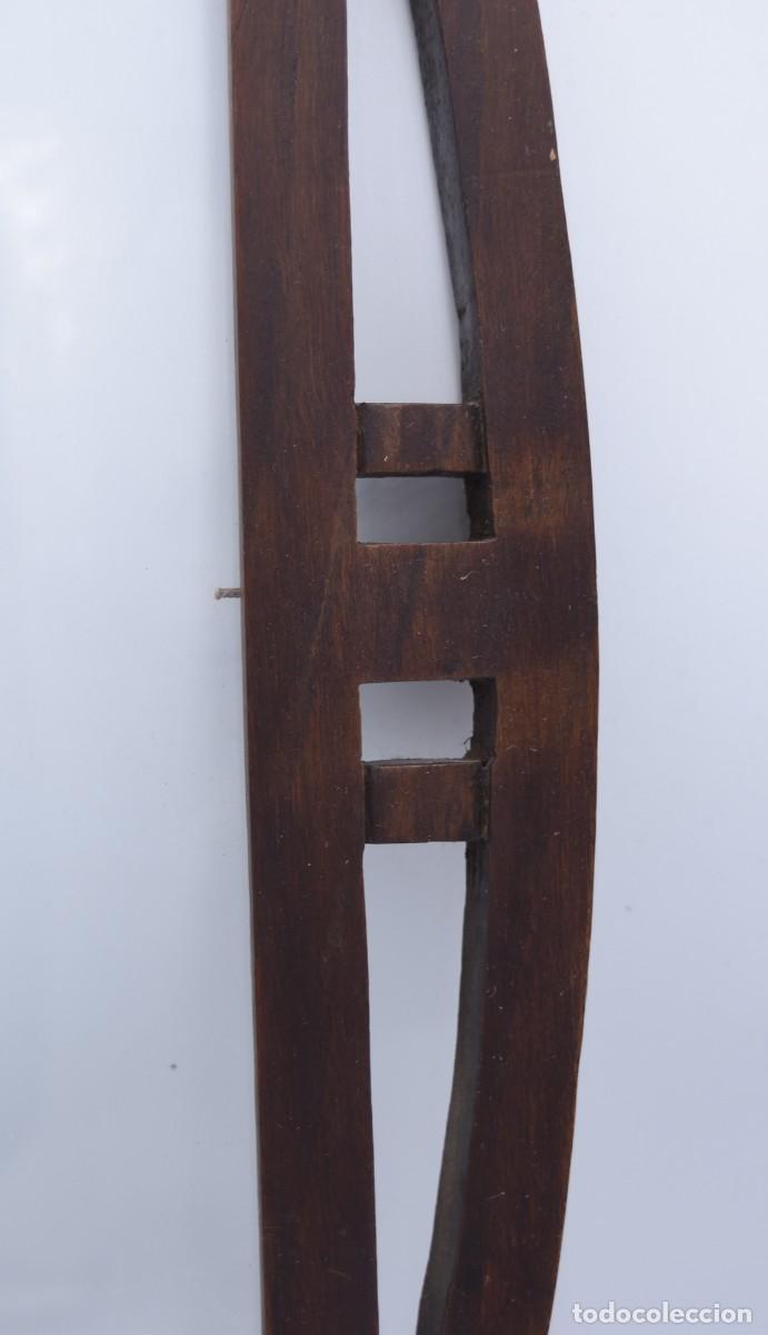 Antig&uuml;edades: Marco de madera antiguo - Foto 4