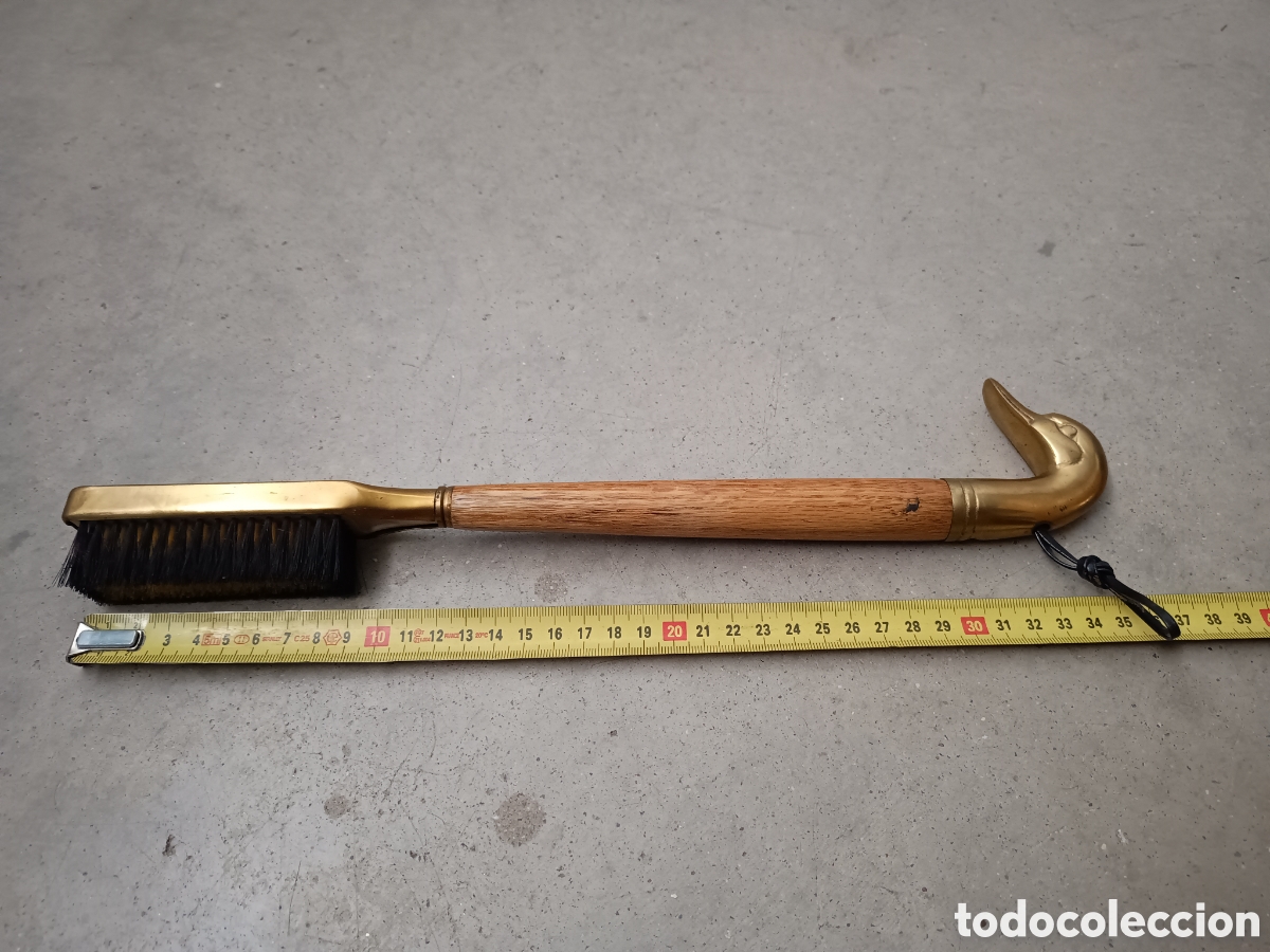 Antig&uuml;edades: CEPILLO DE CALZADO - BRONCE Y MADERA CON CABEZA DE PATO - Foto 4