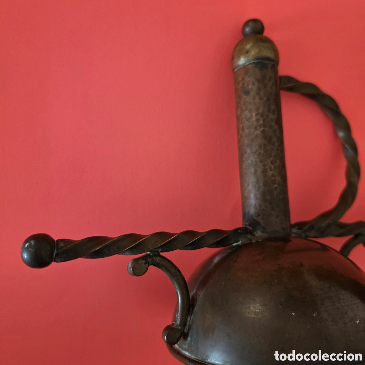 Antig&uuml;edades: Posible portavelas en forma espada - Foto 4