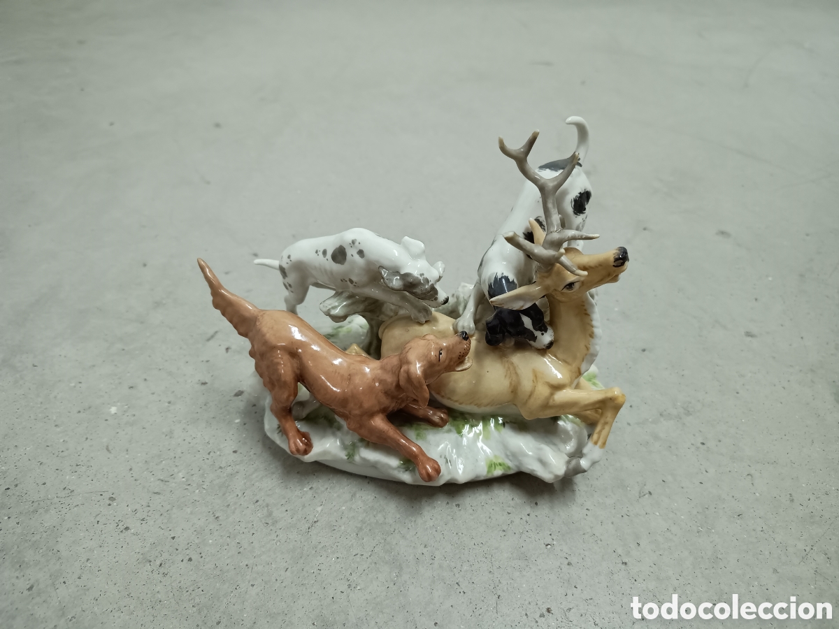 Antig&uuml;edades: ESCENA DE CAZA DE UN CIERVO Y PERROS - Foto 1