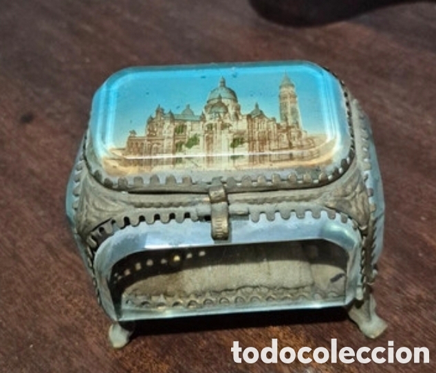 Antig&uuml;edades: Cofre franc&eacute;s antiguo - Foto 1