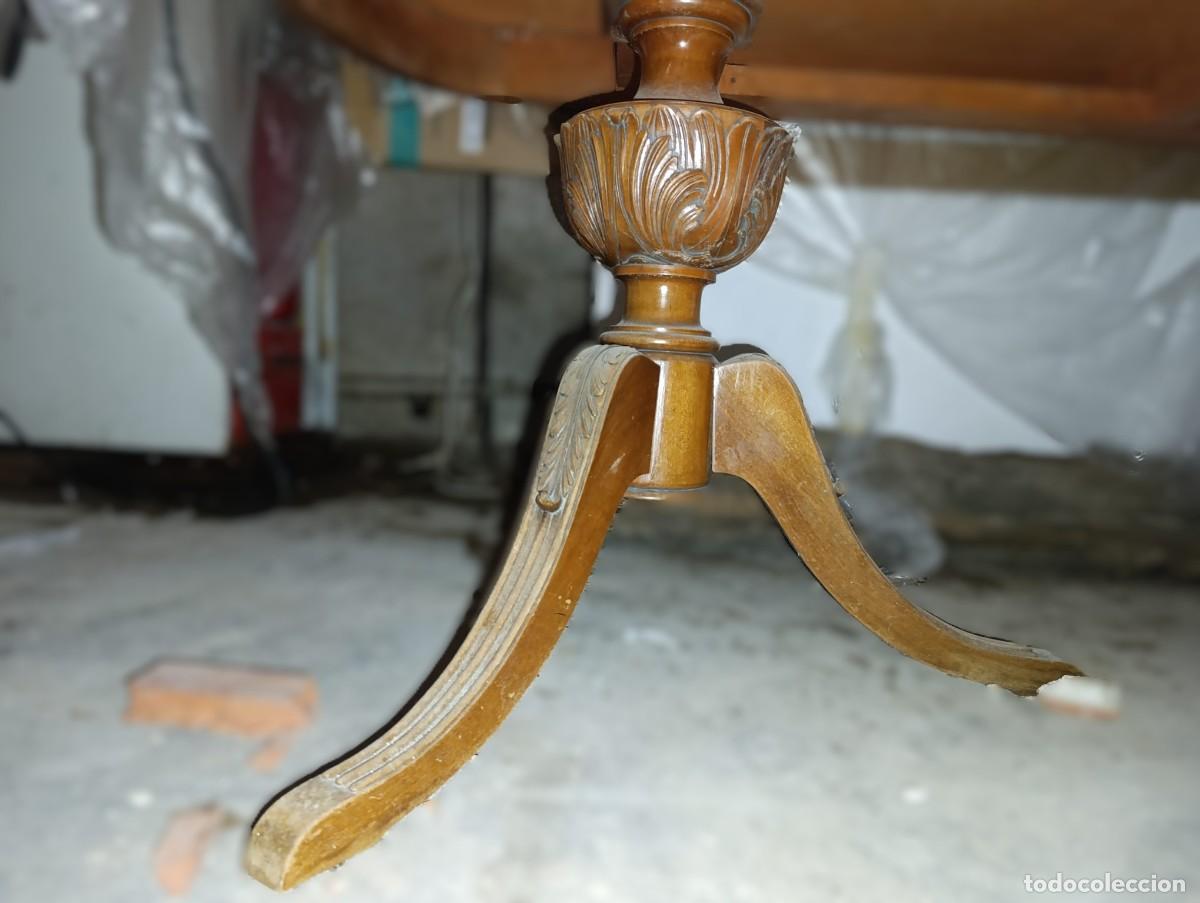 Antig&uuml;edades: Mesa de madera de ra&iacute;z tallada - Foto 3