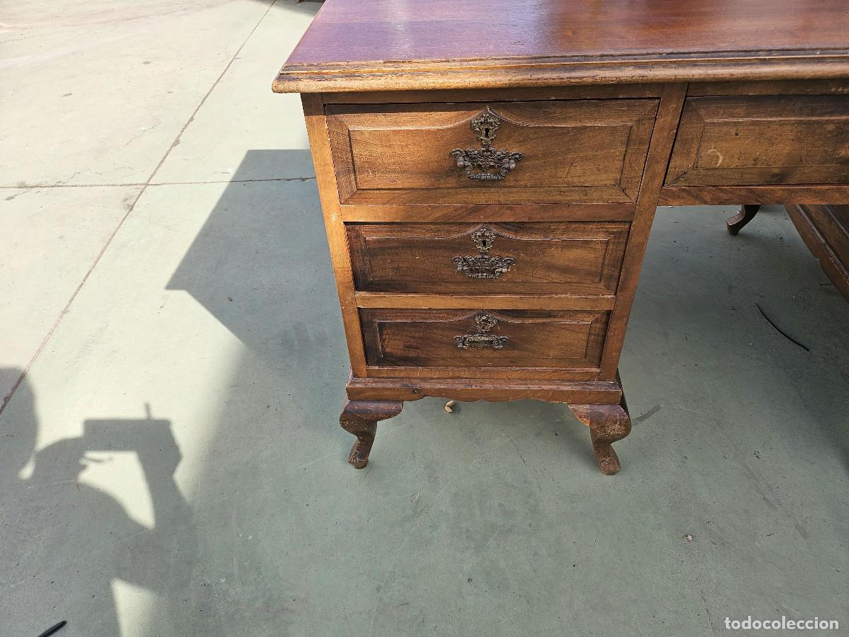 Antig&uuml;edades: mesa de despacho antigua - Foto 2