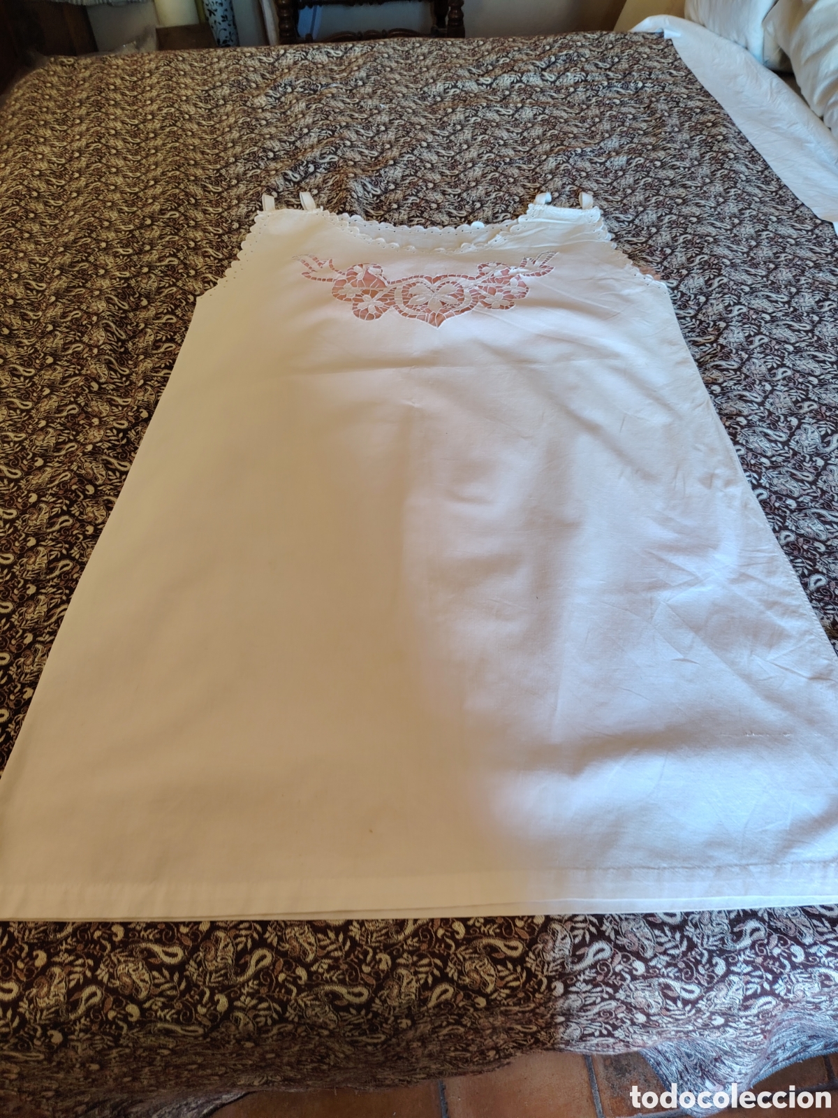Antig&uuml;edades: Camisola de algod&oacute;n con encaje - Foto 1