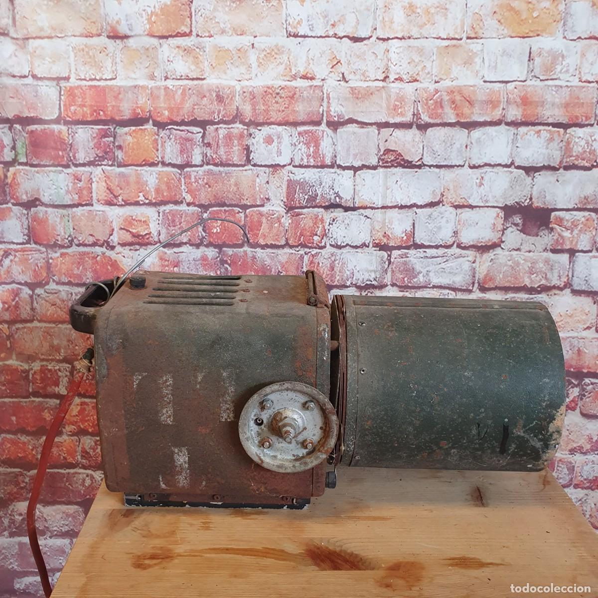 Antig&uuml;edades: Antiguo foco de teatro - Foto 1