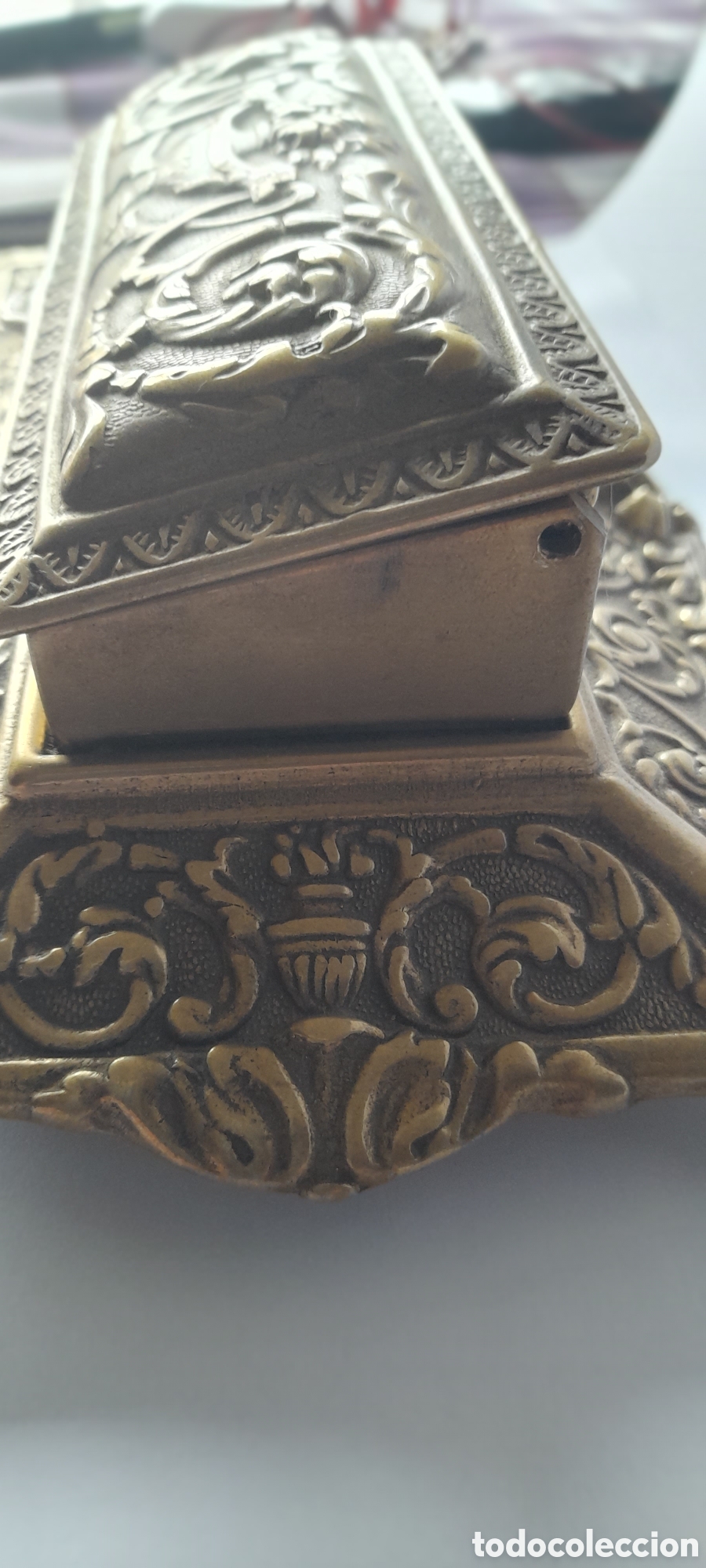 Antig&uuml;edades: Escribania antigua de bronce - Foto 2
