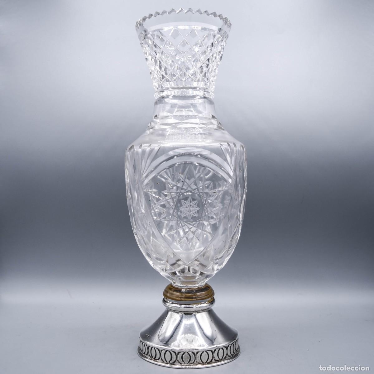 Antig&uuml;edades: Jarr&oacute;n / florero de cristal tallado con base de plata - Foto 2