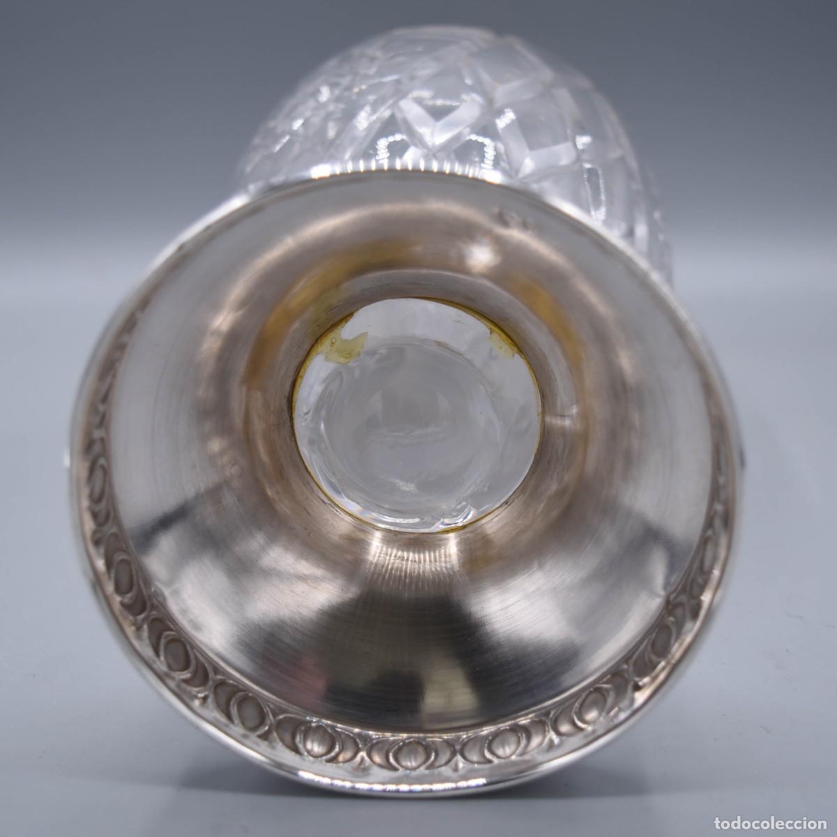 Antig&uuml;edades: Jarr&oacute;n / florero de cristal tallado con base de plata - Foto 5