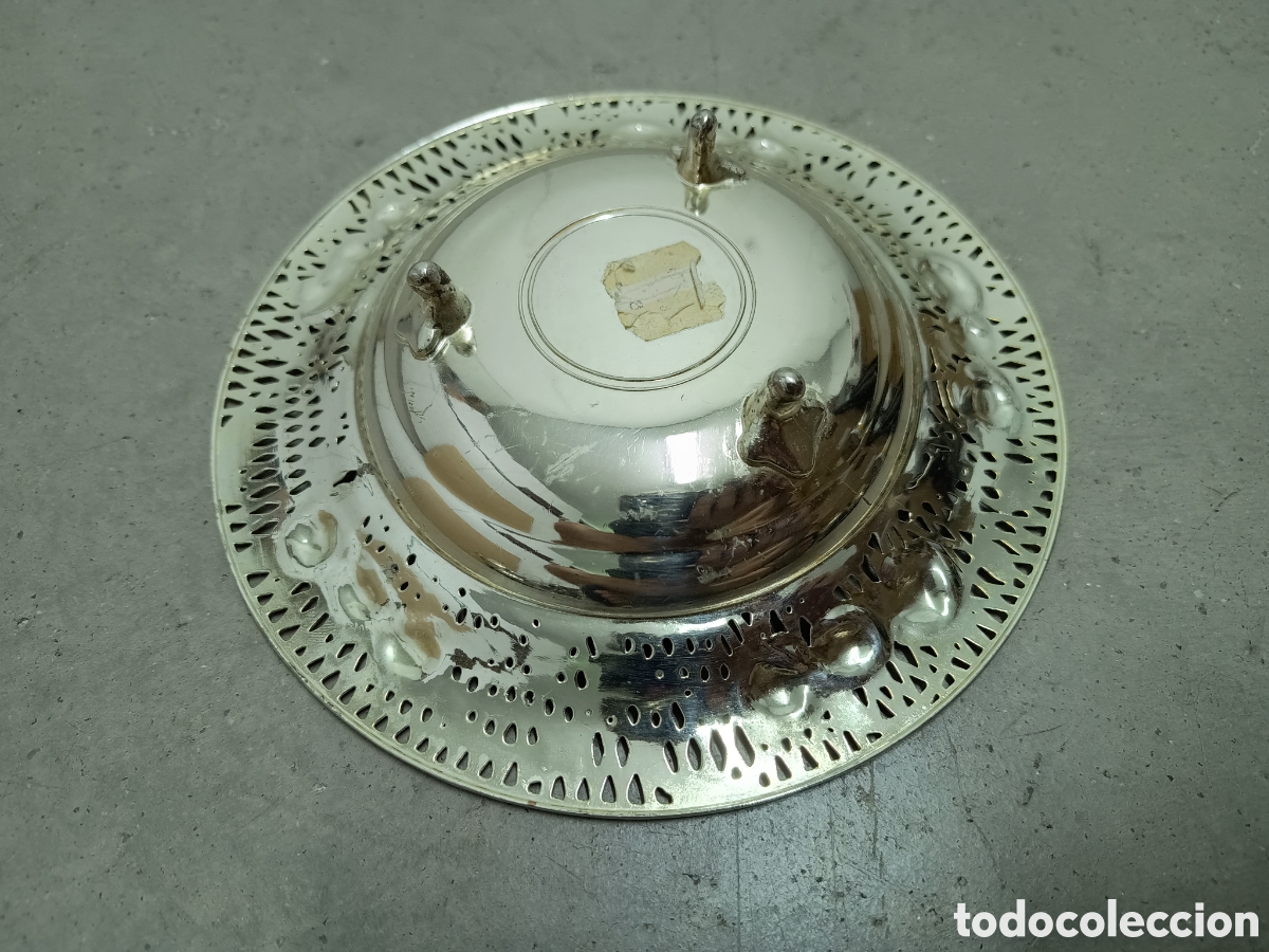 Antig&uuml;edades: PLATO DE DECORACI&Oacute;N CON ROSAS Y CALADO - Foto 4
