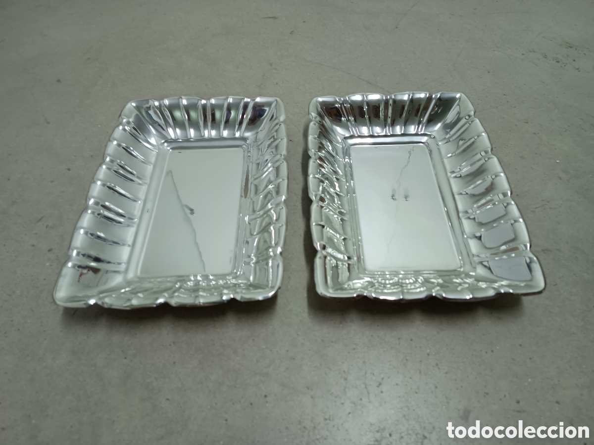 Antig&uuml;edades: 2 BANDEJAS CON BA&Ntilde;O DE PLATA NUEVAS - Foto 1