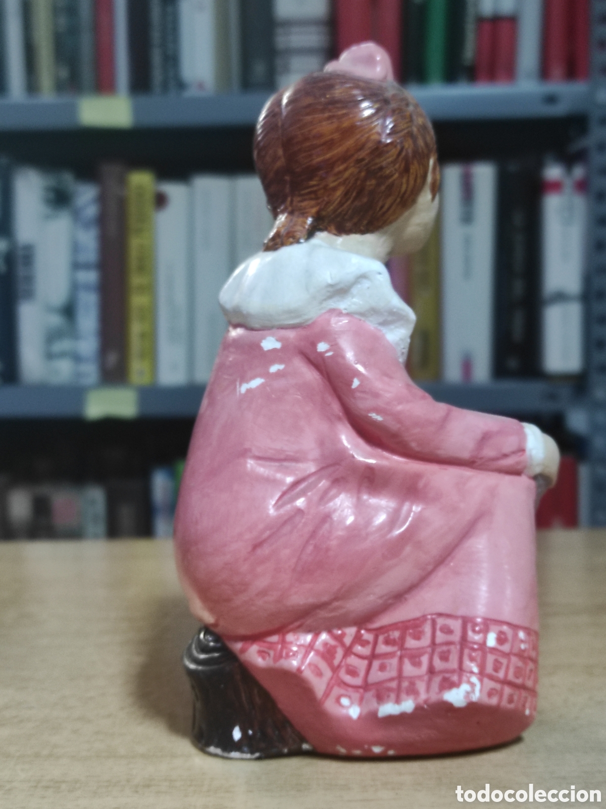 Antig&uuml;edades: Mu&ntilde;eca escayola pintada - Foto 2