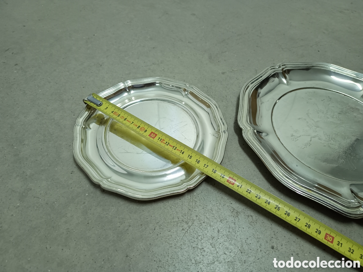 Antig&uuml;edades: 2 BANDEJAS BA&Ntilde;ADAS EN PLATA - Foto 2