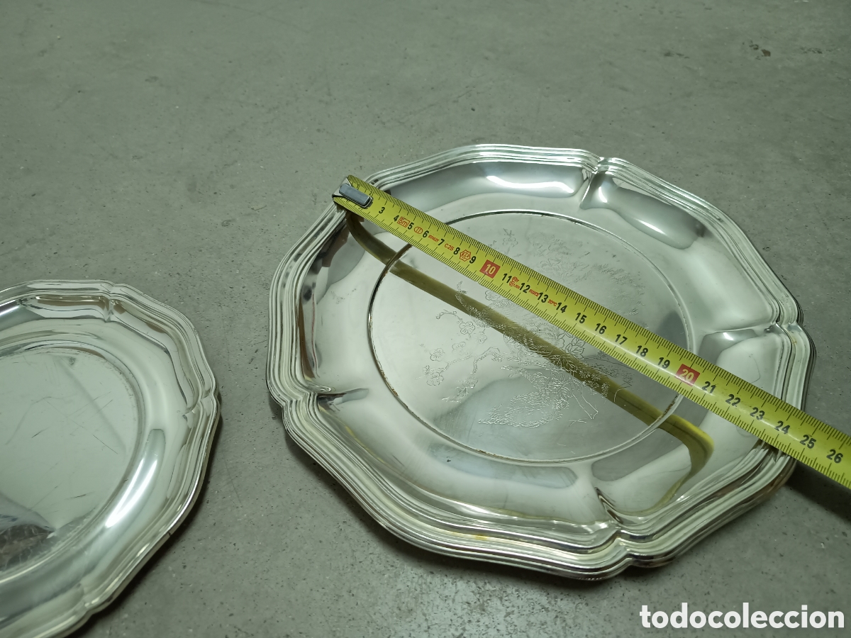 Antig&uuml;edades: 2 BANDEJAS BA&Ntilde;ADAS EN PLATA - Foto 3