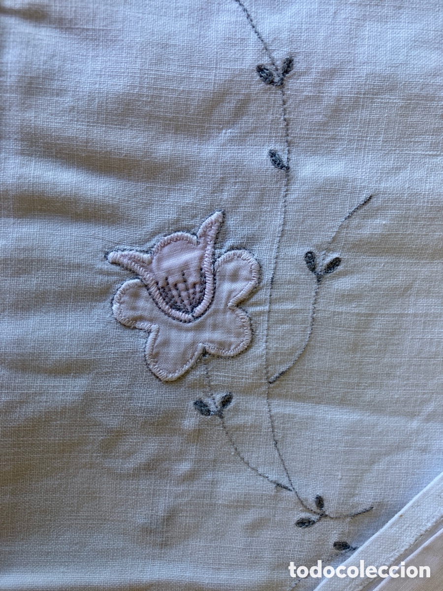 Antig&uuml;edades: S&aacute;bana y funda con cenefa de flores patchword - Foto 8