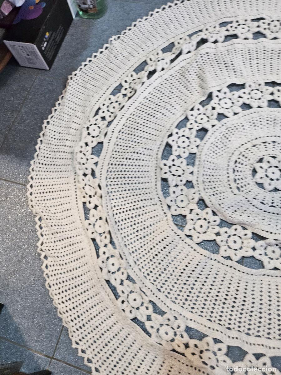 Antig&uuml;edades: pa&ntilde;o de mesa al groche - Foto 3