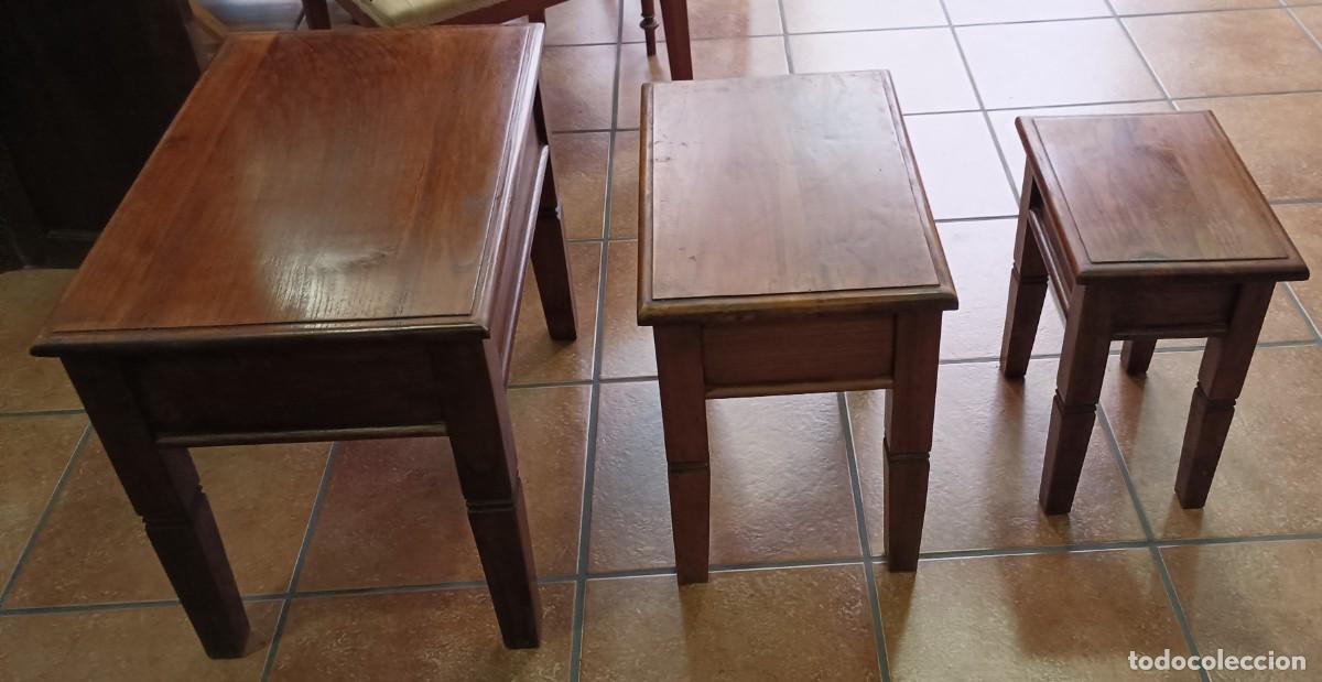 Antig&uuml;edades: TRIO DE MESAS NIDO DE MADERA DE TEKA - Foto 4