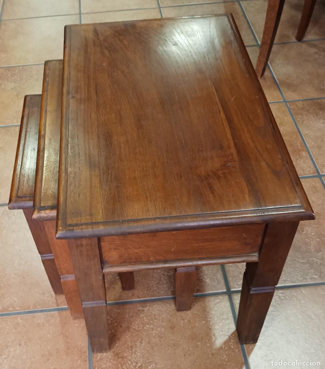 Antig&uuml;edades: TRIO DE MESAS NIDO DE MADERA DE TEKA - Foto 6