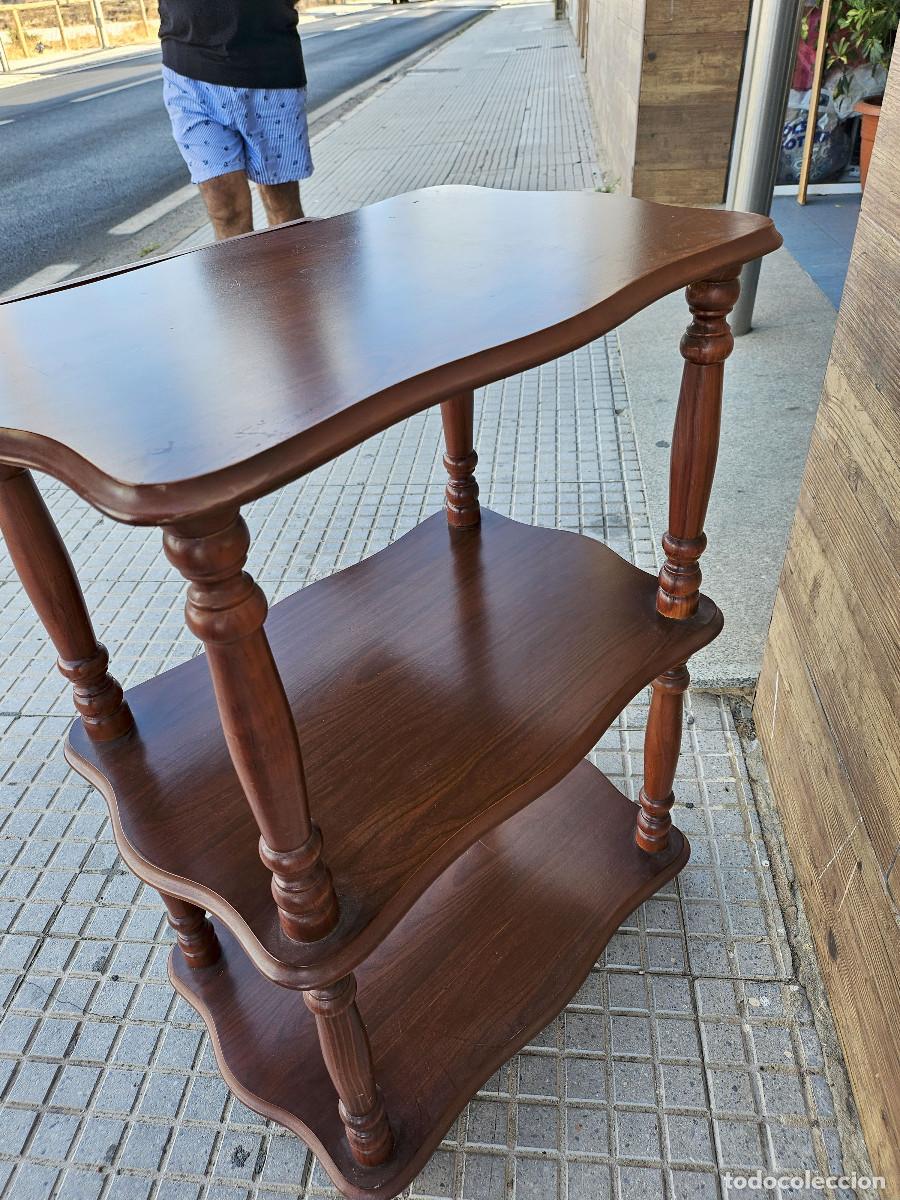 Antig&uuml;edades: mesita de televisor nogal - Foto 6