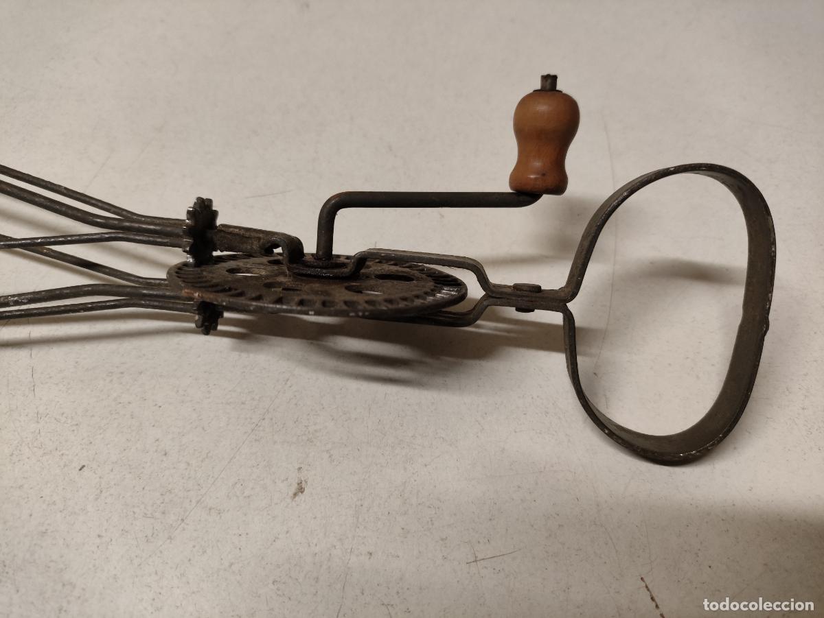 Antig&uuml;edades: ANTIGUA BATIDORA MANUAL - Foto 2