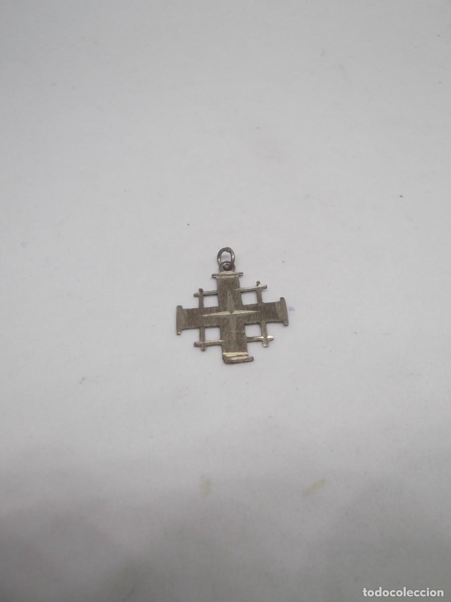 Antig&uuml;edades: Cruz de Jerusalem en metal - Foto 2