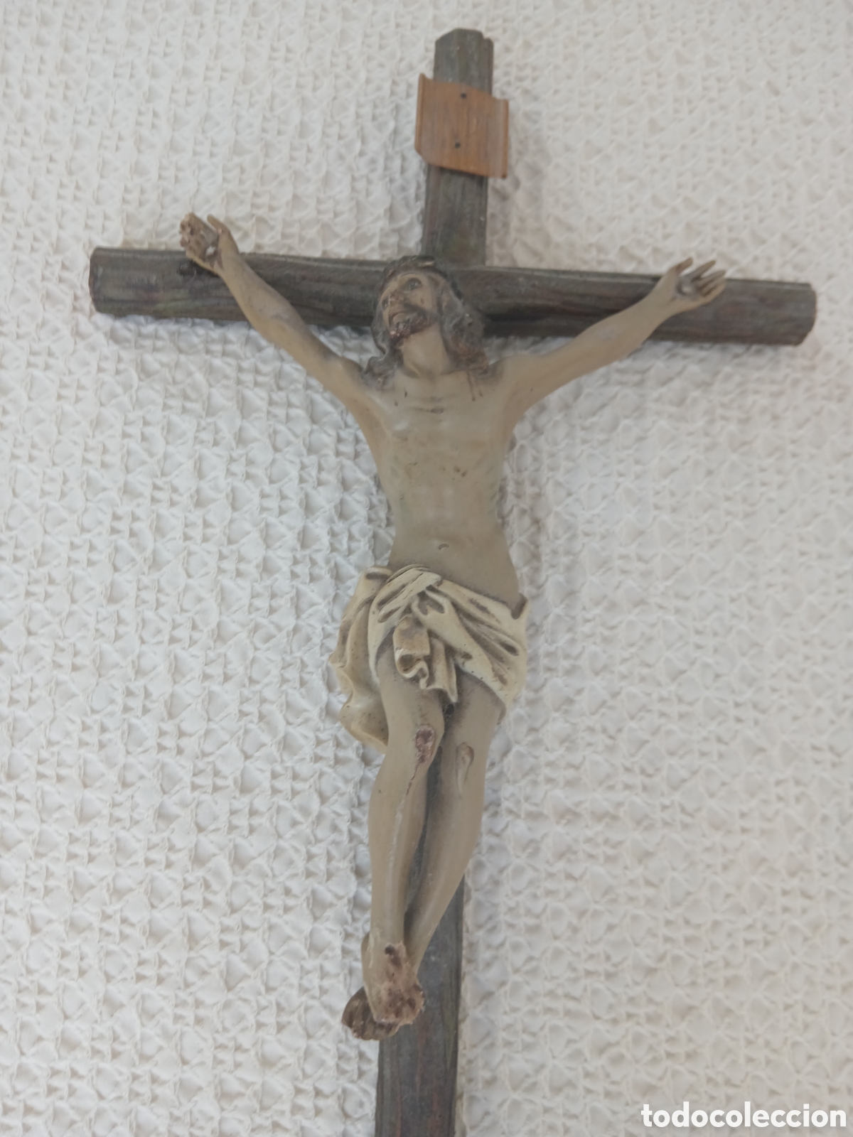 Antig&uuml;edades: Crucifijo escayola y madera - Foto 7