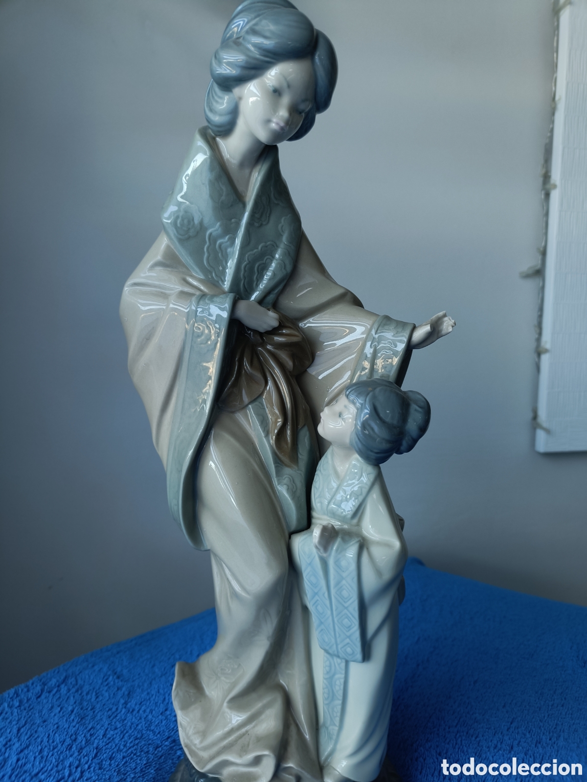Antig&uuml;edades: FIGURAS LLADRO, NAO, NADAL... - Foto 2