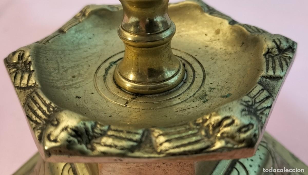 Antig&uuml;edades: Candelabro de laton . Suecia - Foto 7