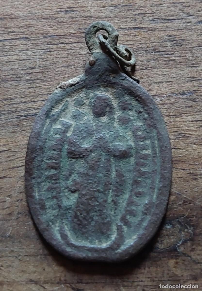 Antig&uuml;edades: Medalla de santo sacramento e Inmaculada - Foto 2