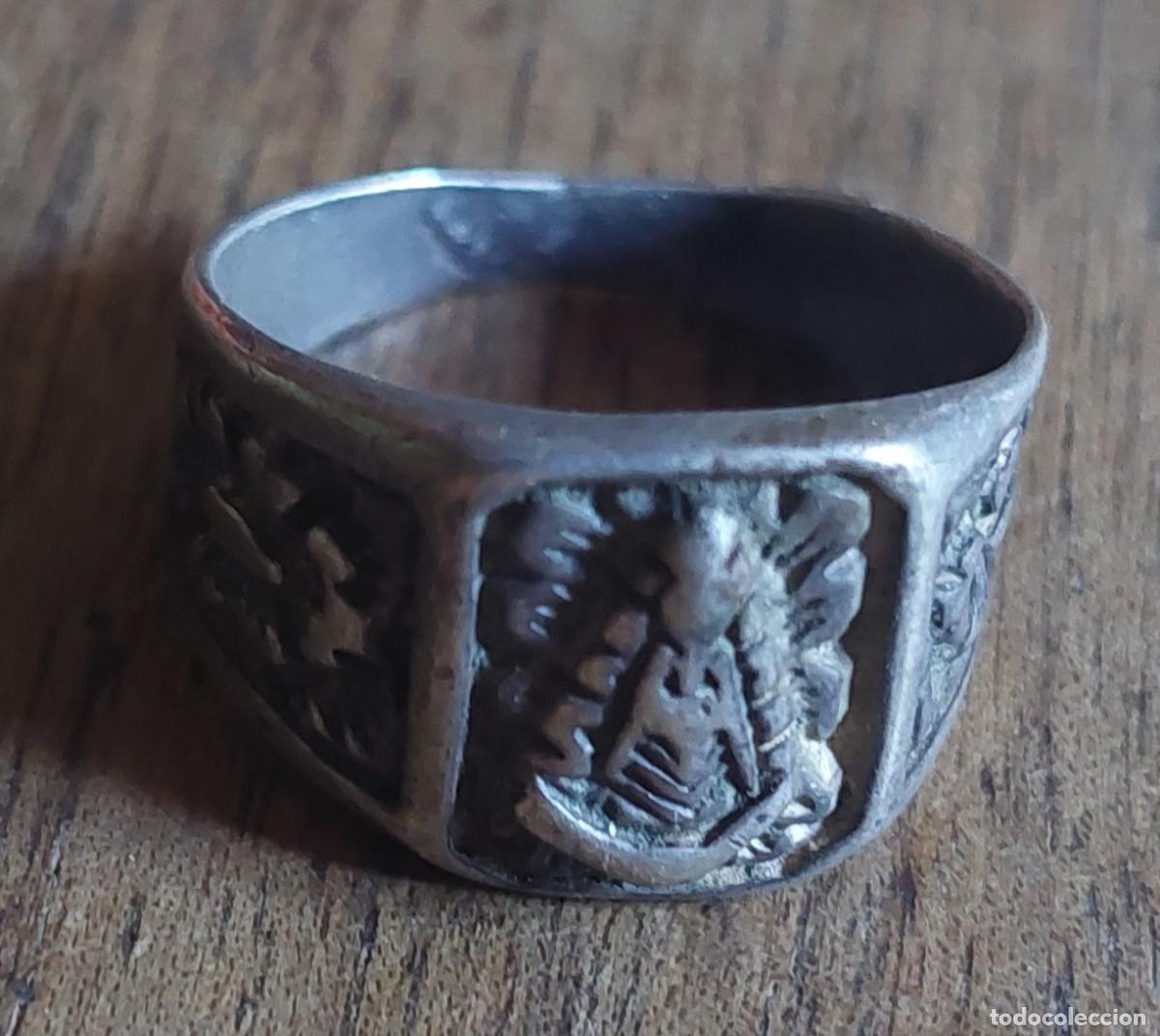 Antig&uuml;edades: Antiguo anillo en plata Virgen del Rocio - Foto 1