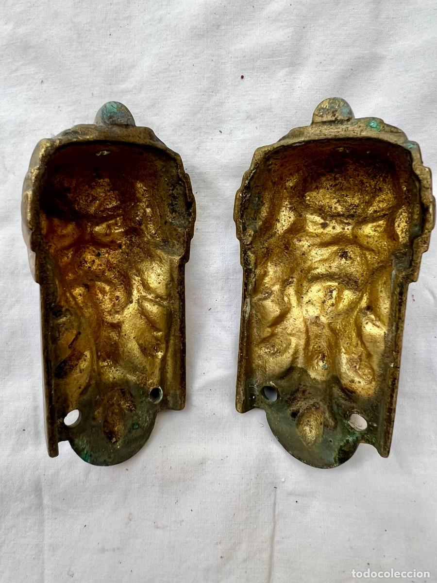 Antig&uuml;edades: Apliques de bronce para muebles - Foto 2