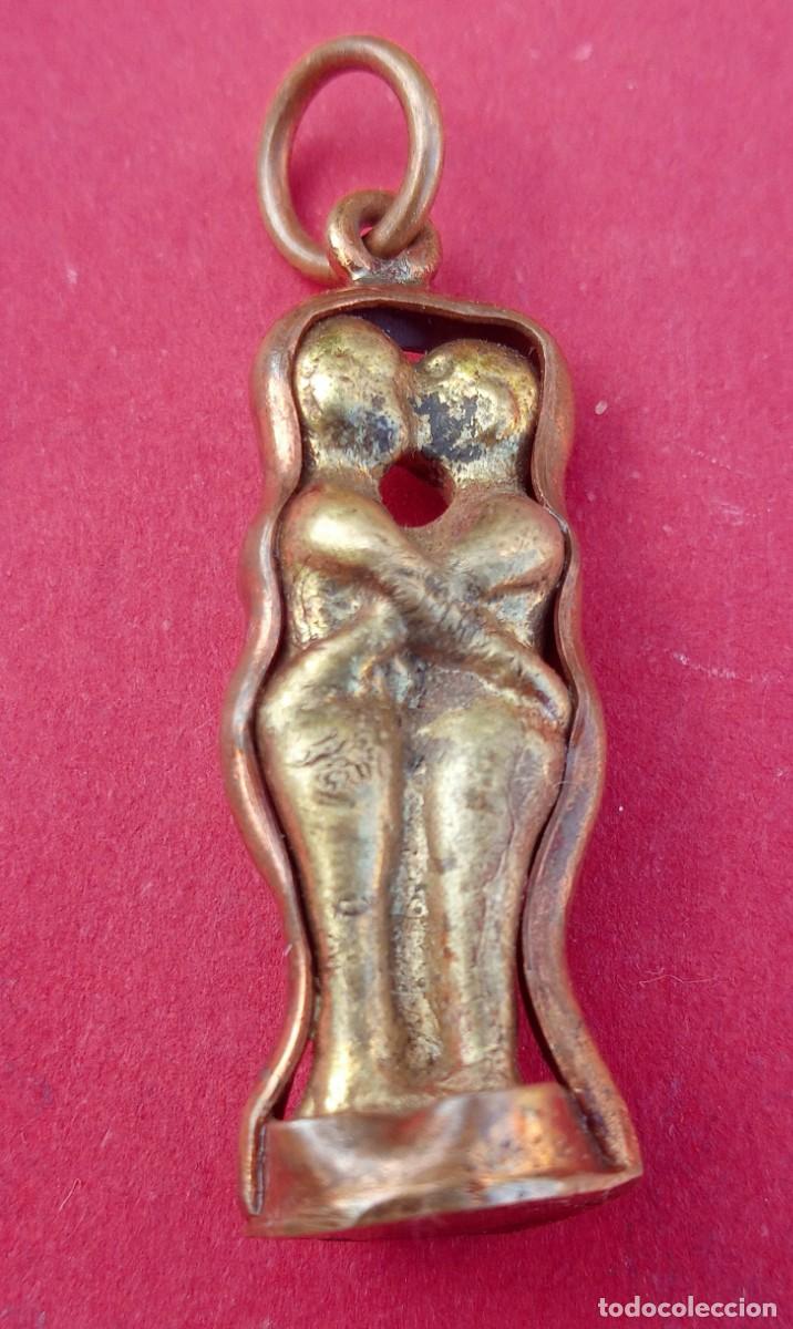 Antig&uuml;edades: Medalla Amuleto Suerte Amor. - Foto 2