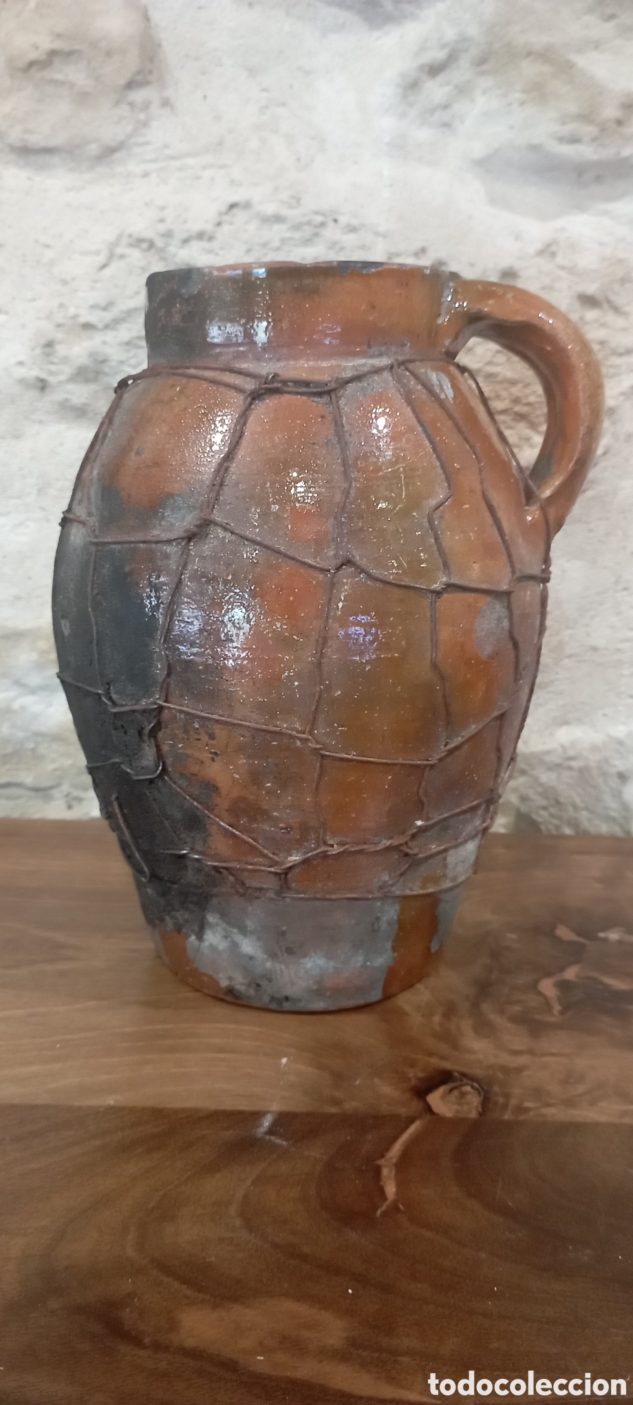 Antig&uuml;edades: Puchero de Naval con malla de alambre. - Foto 1