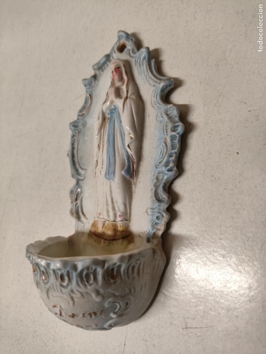 Antig&uuml;edades: ANTIGUA BENDITERA LOURDES EN BISCUIT - Foto 5