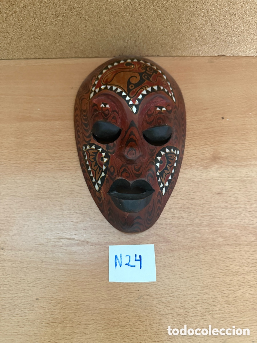 Antig&uuml;edades: M&aacute;scara africana de madera, tallada - Foto 1
