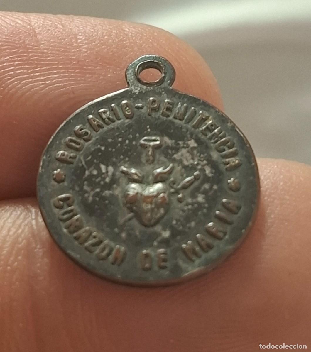 Antig&uuml;edades: Antigua medalla de F&aacute;tima. - Foto 2